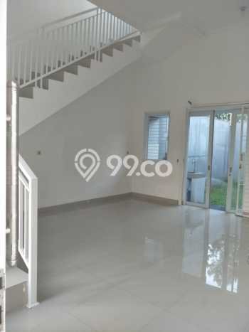 Rumah Luas Asri 3 KT Siap Pakai di Sentul City Bogor Rumah Luas Asri 3 KT Siap Pakai di Sentul City Bogor