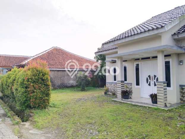 Rumah Modern Cantik 0 Kamar Bisa Langsung Pindah di Ciomas Rumah Modern Cantik 0 Kamar Bisa Langsung Pindah di Ciomas