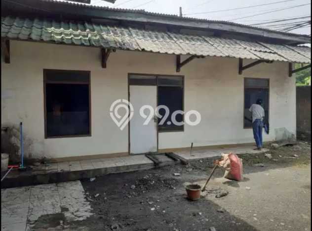 Unit Gudang Dijual di Cibinong Bogor 1200m2 Unit Gudang Dijual di Cibinong Bogor 1200m2