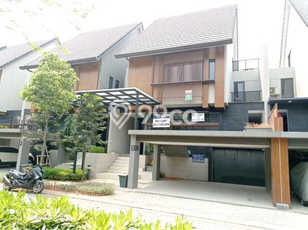 Hunian Mewah LB 240m2 Siap Huni Desain Elegan di BSD Green Wich, Tangerang Hunian Mewah LB 240m2 Siap Huni Desain Elegan di BSD Green Wich, Tangerang