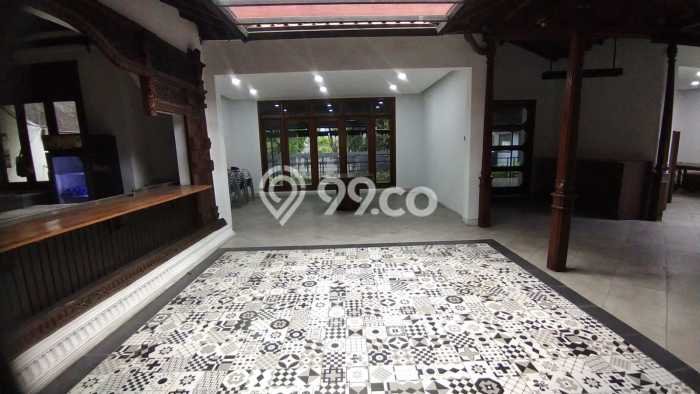 Hot Offer Hunian Mewah Ideal dan Luas di Kebon Jeruk, Jakarta Barat Hot Offer Hunian Mewah Ideal dan Luas di Kebon Jeruk, Jakarta Barat