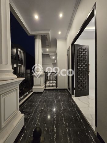 Jual Rumah Favorit Siap Huni LB 200m2 di Jagakarsa, Jakarta Selatan Jual Rumah Favorit Siap Huni LB 200m2 di Jagakarsa, Jakarta Selatan