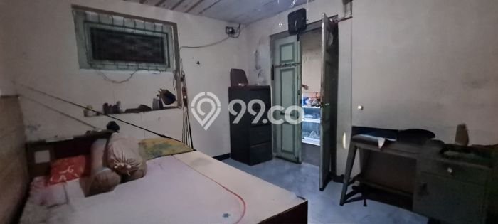 Lokasi terbaik! Rumah siap pakai disewakan di Semarang Utara LB 185m2 Lokasi terbaik! Rumah siap pakai disewakan di Semarang Utara LB 185m2