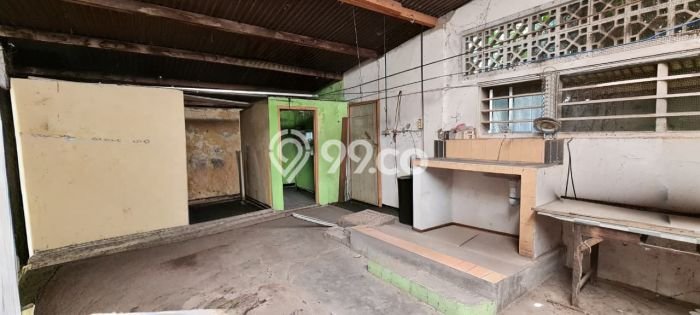 Lokasi terbaik! Rumah siap pakai disewakan di Semarang Utara LB 185m2 Lokasi terbaik! Rumah siap pakai disewakan di Semarang Utara LB 185m2
