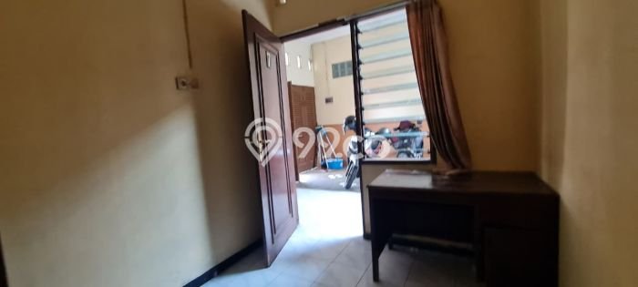 Kost Dijual Lokasi Semarang Barat, Semarang, Spesifikasi 17 Kamar Tidur dan Luas 340m2 Kost Dijual Lokasi Semarang Barat, Semarang, Spesifikasi 17 Kamar Tidur dan Luas 340m2