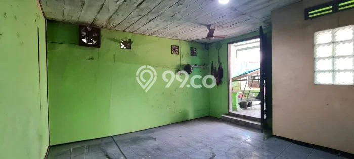 Lokasi terbaik! Rumah siap pakai disewakan di Semarang Utara LB 185m2 Lokasi terbaik! Rumah siap pakai disewakan di Semarang Utara LB 185m2