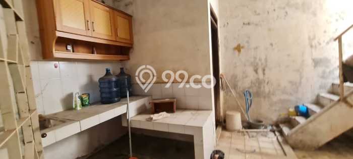 Dijual Cepat Rumah Favorit Siap Huni LB 100m2 di Semarang Barat, Semarang Dijual Cepat Rumah Favorit Siap Huni LB 100m2 di Semarang Barat, Semarang