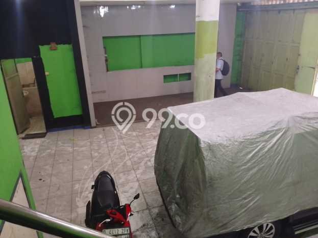 Ruko Area Komersial di Kopo, Luas 175m², Siap Operasional Ruko Area Komersial di Kopo, Luas 175m², Siap Operasional