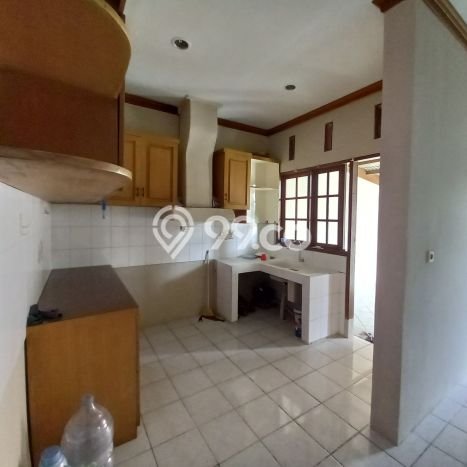 LISTING BARU! Rumah di Cibaduyut, Siap Huni, 1 KM, Akses Cibaduyut, Bandung, Bandung, LT 120m² Bangunan 60m² LISTING BARU! Rumah di Cibaduyut, Siap Huni, 1 KM, Akses Cibaduyut, Bandung, Bandung, LT 120m² Bangunan 60m²