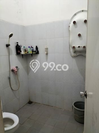 Rumah Minimalis 2 Kamar LT 180m2 di Taman Kopo Indah Rumah Minimalis 2 Kamar LT 180m2 di Taman Kopo Indah