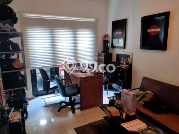 Rumah LT 197m² Lokasi Premium di Setra Murni, Dekat Fasilitas Umum, Bandung Rumah LT 197m² Lokasi Premium di Setra Murni, Dekat Fasilitas Umum, Bandung
