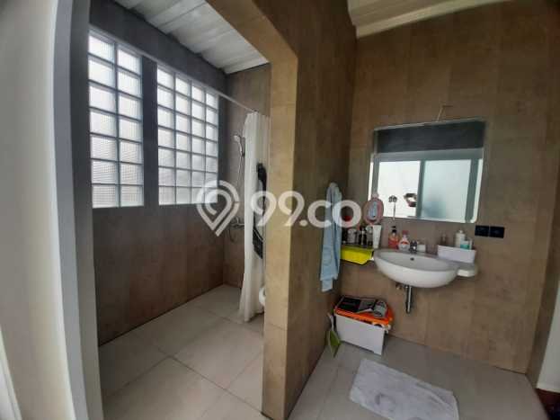 Rumah Idaman dengan Luas Tanah 120m² di Lingkungan Asri Regol, Bandung Rumah Idaman dengan Luas Tanah 120m² di Lingkungan Asri Regol, Bandung