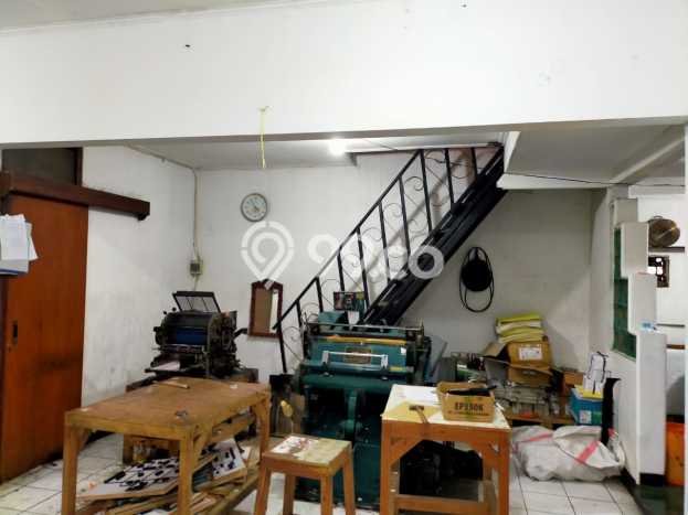 Rumah LT 192m² / LB 140m² di Kawasan Holis Cigondewah, Bandung Rumah LT 192m² / LB 140m² di Kawasan Holis Cigondewah, Bandung