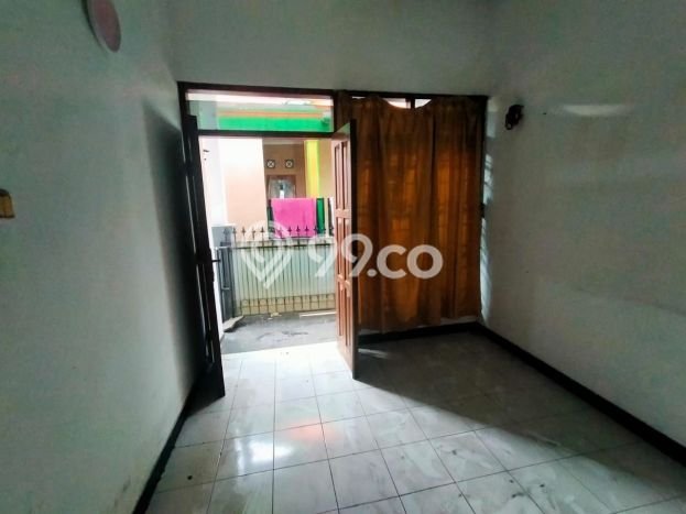Rumah Strategis Minimalis Lb 100m2 di Andir, Bandung Rumah Strategis Minimalis Lb 100m2 di Andir, Bandung