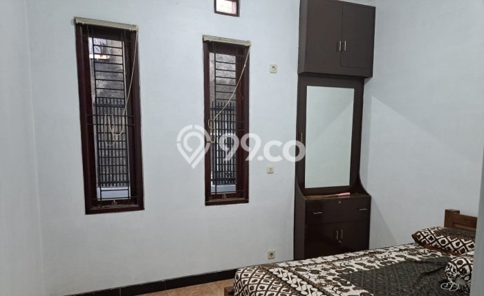 Rumah Asri area Buah Batu, 4 KM, LT 140m² LB 200m² Rumah Asri area Buah Batu, 4 KM, LT 140m² LB 200m²