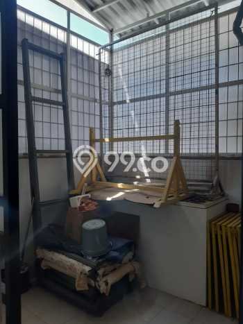 Rumah Modern 4 KT di Taman Kopo Indah Bandung Unfurnished Rumah Modern 4 KT di Taman Kopo Indah Bandung Unfurnished