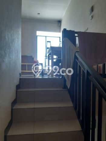 Rumah Modern 4 KT di Taman Kopo Indah Bandung Unfurnished Rumah Modern 4 KT di Taman Kopo Indah Bandung Unfurnished