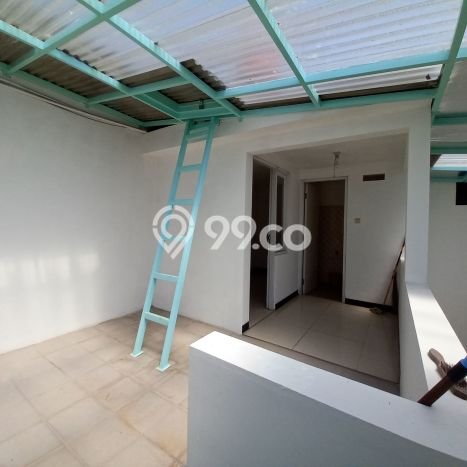 Sewa Rumah Murah di Taman Kopo Indah Bandung dengan 2 KT Sewa Rumah Murah di Taman Kopo Indah Bandung dengan 2 KT