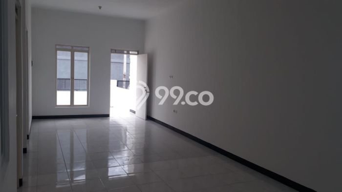 PENAWARAN EKSKLUSIF! Rumah kawasan Taman Kopo Indah, 2 KT, Lingkungan Elite, Luas 107m² LB 70m² PENAWARAN EKSKLUSIF! Rumah kawasan Taman Kopo Indah, 2 KT, Lingkungan Elite, Luas 107m² LB 70m²