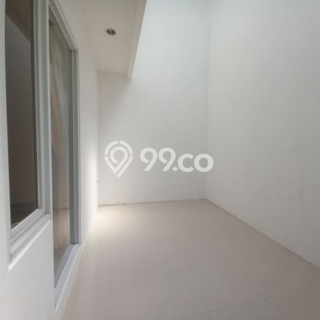 Sewa Rumah Murah di Taman Kopo Indah Bandung dengan 2 KT Sewa Rumah Murah di Taman Kopo Indah Bandung dengan 2 KT