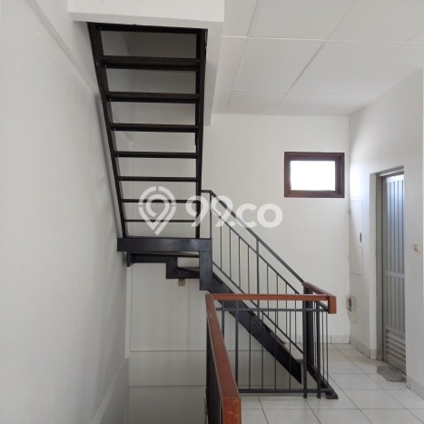Unit Ruko Dijual di Bandung LT 100m2 & LB 216m2 Unit Ruko Dijual di Bandung LT 100m2 & LB 216m2
