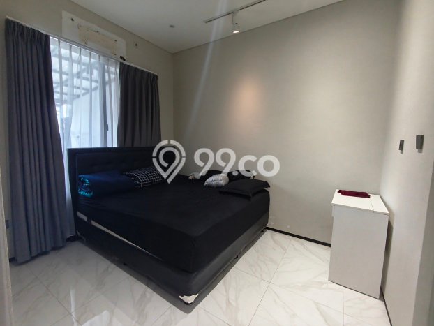Rumah Modern 1 Kamar LT 90m2 di Taman Kopo Indah Rumah Modern 1 Kamar LT 90m2 di Taman Kopo Indah