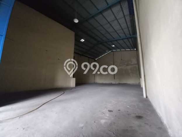 Gudang Dijual di Sepatan Timur LT 720m2, LB 500m2 untuk Investasi Gudang Dijual di Sepatan Timur LT 720m2, LB 500m2 untuk Investasi