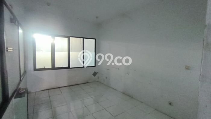 Gudang disewakan lokasi strategis Cengkareng Jakarta Barat 552m2 Gudang disewakan lokasi strategis Cengkareng Jakarta Barat 552m2