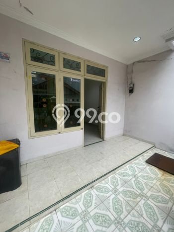Jual Rumah Eksklusif 2 KT di Tanjung Duren, Jakarta Barat Jual Rumah Eksklusif 2 KT di Tanjung Duren, Jakarta Barat