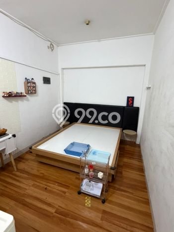 Rumah sewa siap huni 5 Kamar Tidur di Green Mansion, Jakarta Barat Rumah sewa siap huni 5 Kamar Tidur di Green Mansion, Jakarta Barat