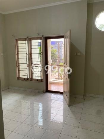 Rumah Eksklusif Dijual LT 114m2 di Kebon Jeruk, Jakarta Barat Rumah Eksklusif Dijual LT 114m2 di Kebon Jeruk, Jakarta Barat
