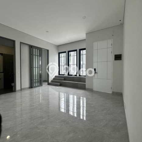 Siap Huni Hunian Elit 4 Kamar di BSD Dekat ke Mana Saja Siap Huni Hunian Elit 4 Kamar di BSD Dekat ke Mana Saja