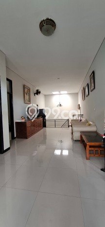 Ruko Dijual di Prime Area Bandung Luas 240m2 Ruko Dijual di Prime Area Bandung Luas 240m2