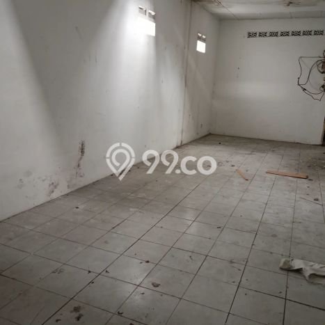 Rumah Hook 2 Lantai di kopo Permai Bekas Konveksi Rumah Hook 2 Lantai di kopo Permai Bekas Konveksi