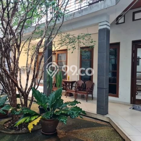 BEST PRICE! Rumah Berkualitas di Moch Toha, LT 306m² LB 450m² BEST PRICE! Rumah Berkualitas di Moch Toha, LT 306m² LB 450m²