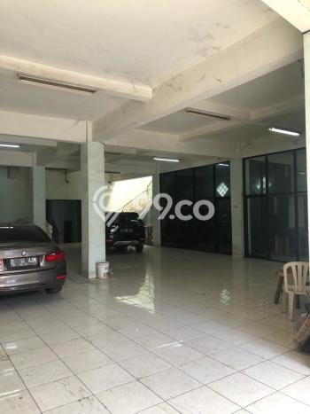KEUNTUNGAN BERLIPAT! Ruko Kawasan Cibaduyut, Luas 800m², Area Bisnis KEUNTUNGAN BERLIPAT! Ruko Kawasan Cibaduyut, Luas 800m², Area Bisnis