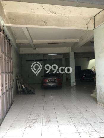 KEUNTUNGAN BERLIPAT! Ruko Kawasan Cibaduyut, Luas 800m², Area Bisnis KEUNTUNGAN BERLIPAT! Ruko Kawasan Cibaduyut, Luas 800m², Area Bisnis