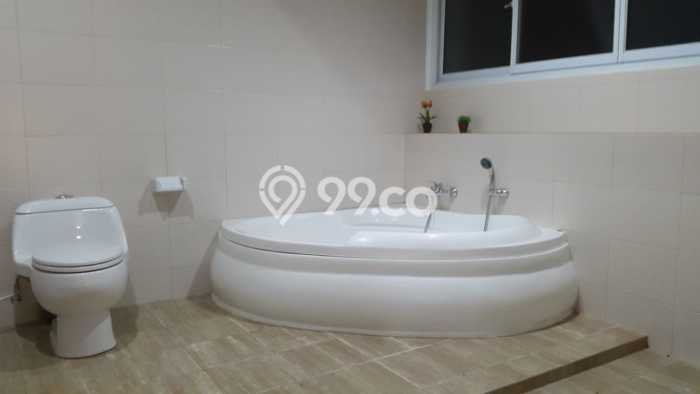 Vila Strategis Kawasan , Ukuran 930m2m², View Indah sekitar Vila Strategis Kawasan , Ukuran 930m2m², View Indah sekitar