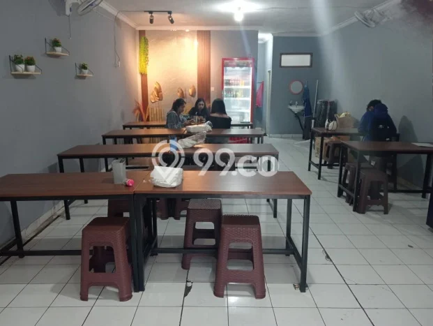 Disewakan Ruko Kawasan Margahayu, Luas 140m², Area Premium, Ready Untuk Dipakai Disewakan Ruko Kawasan Margahayu, Luas 140m², Area Premium, Ready Untuk Dipakai