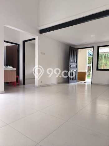 Rumah Luxury Modern Tanpa Renovasi di Kota Baru Parahyangan Bandung Rumah Luxury Modern Tanpa Renovasi di Kota Baru Parahyangan Bandung