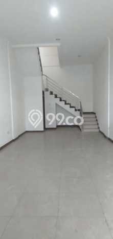 Disewakan Ruko di Kawasan Ramai Kopo Luas 200m2 Disewakan Ruko di Kawasan Ramai Kopo Luas 200m2