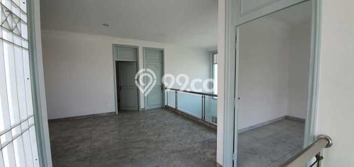 Jual Rumah Mewah Elegan Dengan View Cantik di Sunter, Jakarta Utara Jual Rumah Mewah Elegan Dengan View Cantik di Sunter, Jakarta Utara