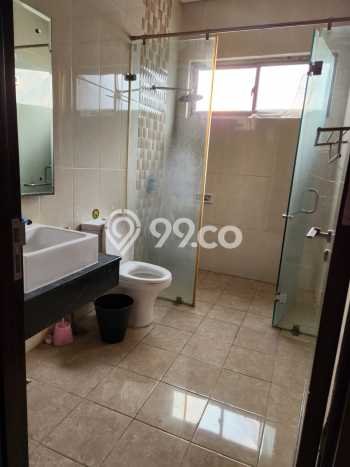 Rumah di Ancol, Dekat Stasiun, 5 KT, Luas 144m² LB 400m² Rumah di Ancol, Dekat Stasiun, 5 KT, Luas 144m² LB 400m²