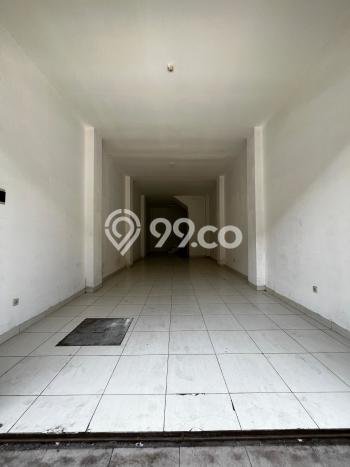 Ruko Disewa di Jakarta Utara dengan LB 150m2 Area Komersial Ramai Ruko Disewa di Jakarta Utara dengan LB 150m2 Area Komersial Ramai