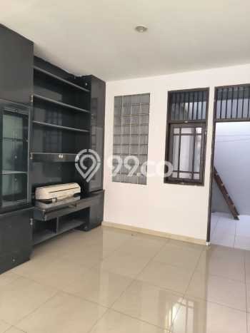 PROPERTI UNGGULAN! Rumah area Sunter, 4 KT, Area Premium, Luas 245m² LB 150m² PROPERTI UNGGULAN! Rumah area Sunter, 4 KT, Area Premium, Luas 245m² LB 150m²