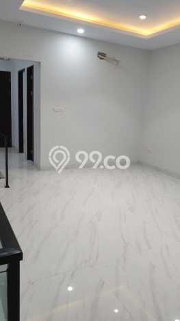 Rumah Kawasan Sunter, Luas 160m², LB 255m² Rumah Kawasan Sunter, Luas 160m², LB 255m²