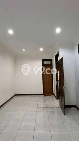 PREMIUM LIVING! Rumah di Sunter, 4 KT, Area Berkembang, LT 147m2m² LB 100m2m² PREMIUM LIVING! Rumah di Sunter, 4 KT, Area Berkembang, LT 147m2m² LB 100m2m²