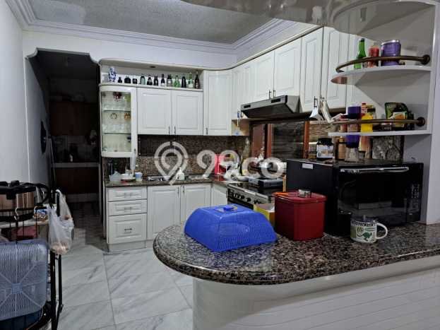 Hunian Elit LB 400m2 Siap Huni Desain Elegan di Sunter, Jakarta Utara Hunian Elit LB 400m2 Siap Huni Desain Elegan di Sunter, Jakarta Utara