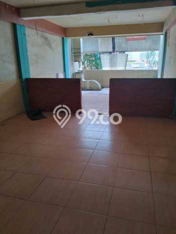 Disewakan Ruko di Kelapa Gading Jakarta Utara LT 76m2, LB 200m2 Disewakan Ruko di Kelapa Gading Jakarta Utara LT 76m2, LB 200m2
