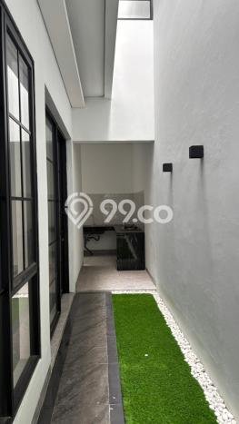 Rumah Luxury Modern Tanpa Renovasi di Sunter Jakarta Utara Rumah Luxury Modern Tanpa Renovasi di Sunter Jakarta Utara